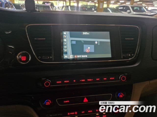 Kia All New Carnival Prestige, 2018 15