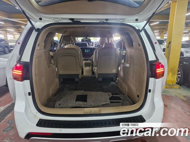 Kia All New Carnival Prestige, 2018 19