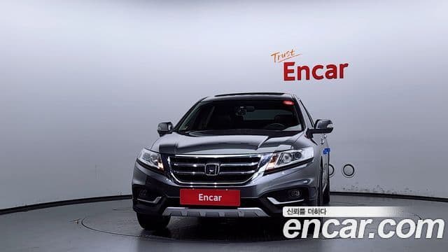 Honda 크로스투어 1세대, 2013 3
