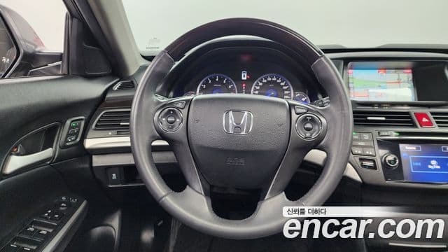 Honda 크로스투어 1세대, 2013 13