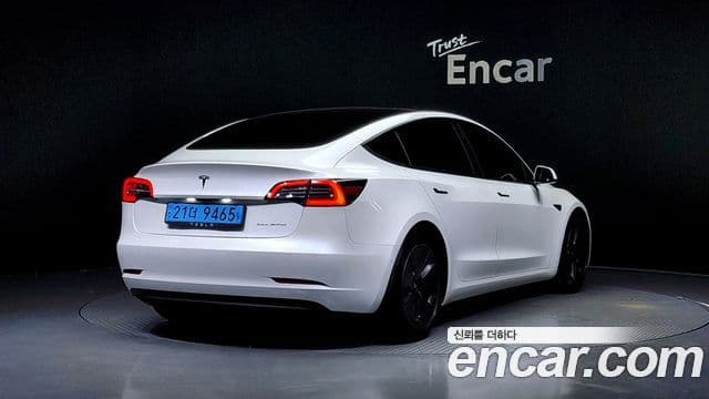 Tesla модель 3 Long Range, 2021 2