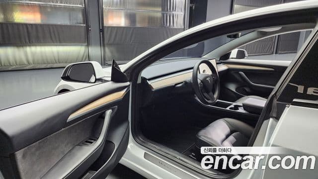 Tesla модель 3 Long Range, 2021 10