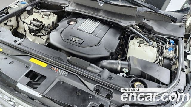 Land Rover Discovery 5 3.0 TD6 HSE, 2017 6