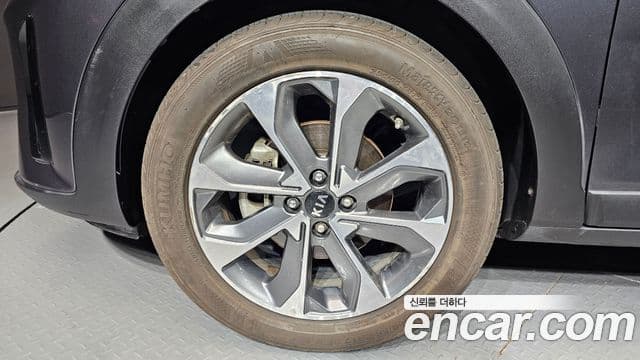 Kia Stonic Trendy, 2018 все фото