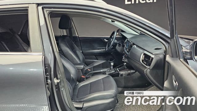 Kia Stonic Trendy, 2018 10