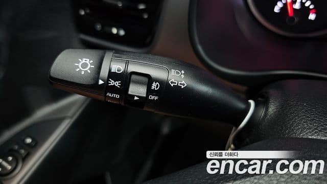 Kia Stonic Trendy, 2018 17