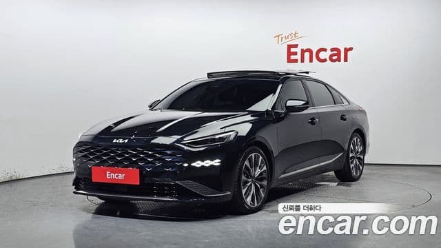 Kia K8 Signature, 2022 1
