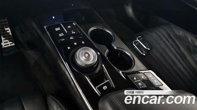 Kia K8 Signature, 2022 9