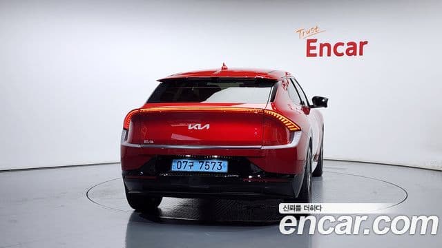 Kia EV6 Earth, 2023 4