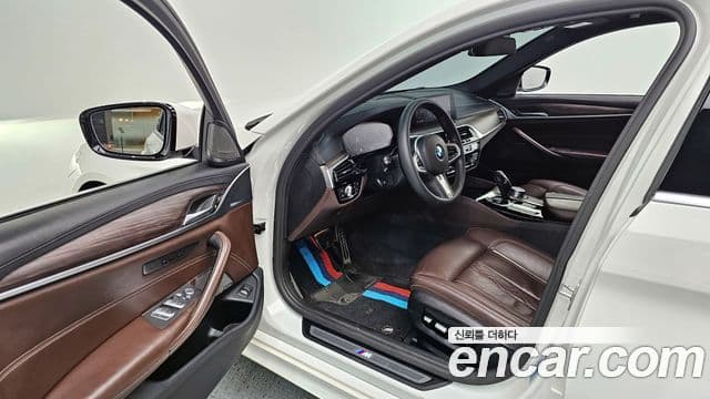 BMW 5시리즈 (G30) 520i M Sport, 2020 10