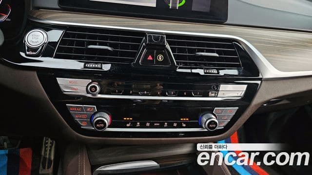 BMW 5시리즈 (G30) 520i M Sport, 2020 17