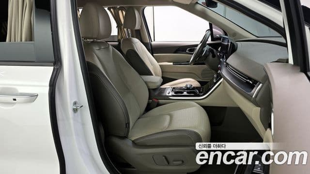 Kia Carnival 4세대 Signature, 2021 10