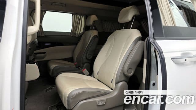 Kia Carnival 4세대 Signature, 2021 12