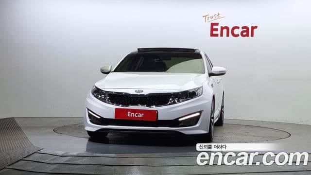 Kia K5 Prestige, 2011 3