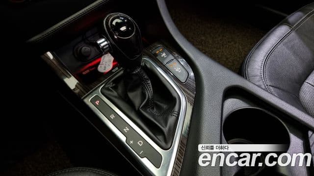 Kia K5 Prestige, 2011 9