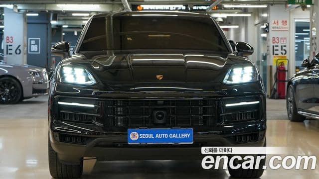 Porsche Cayenne (PO536) 3.0 E-гибрид купе, 2024 3
