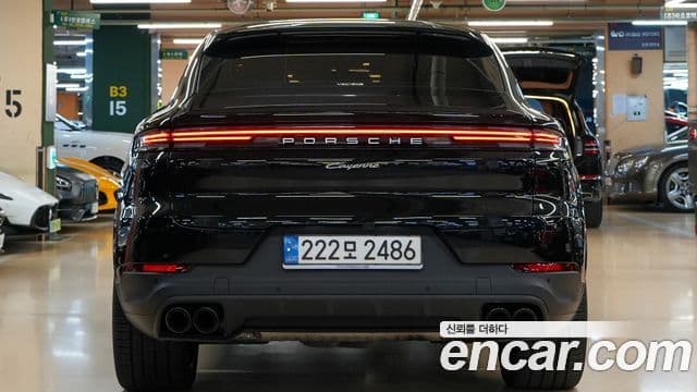 Porsche Cayenne (PO536) 3.0 E-гибрид купе, 2024 4