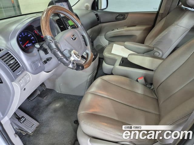 Kia Carnival R Grand Carnival GX, 2014 13