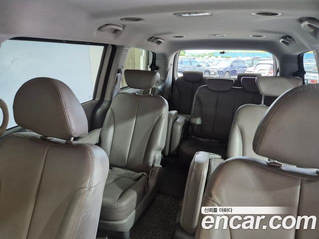 Kia Carnival R Grand Carnival GX, 2014 14