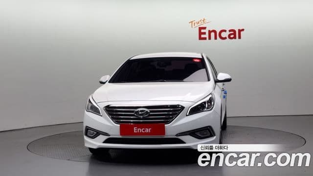 Hyundai LF Sonata 2.0 Smart, 2015 3