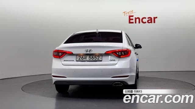 Hyundai LF Sonata 2.0 Smart, 2015 4