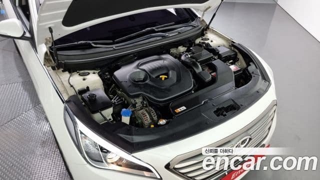 Hyundai LF Sonata 2.0 Smart, 2015 6