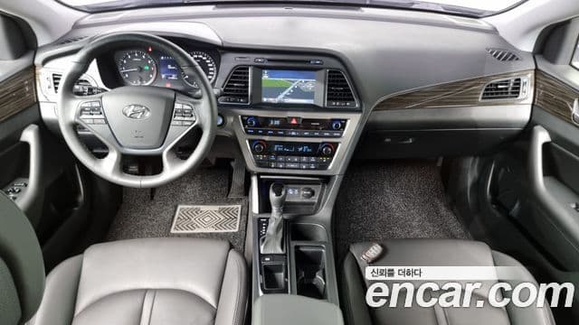 Hyundai LF Sonata 2.0 Smart, 2015 7