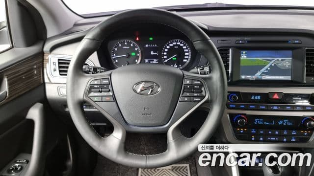 Hyundai LF Sonata 2.0 Smart, 2015 14