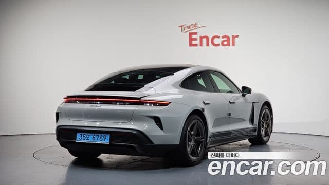 Porsche 타이칸 турбо S, 2025 2