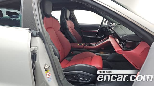 Porsche 타이칸 турбо S, 2025 10
