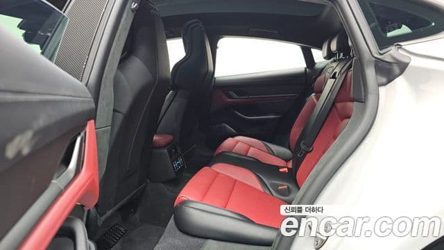 Porsche 타이칸 турбо S, 2025 12