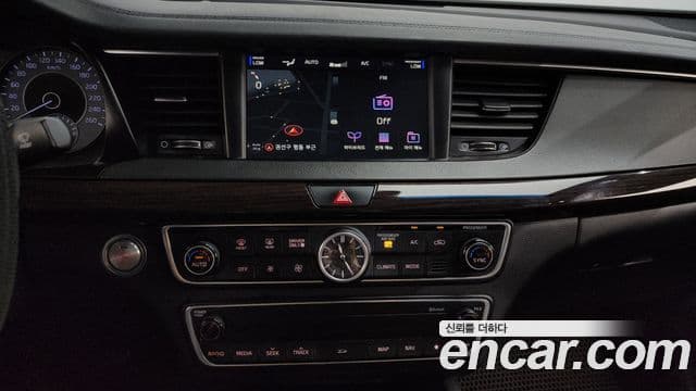 Kia All New K7 гибрид Prestige, 2017 16