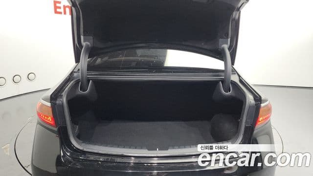 Kia All New K7 гибрид Prestige, 2017 20