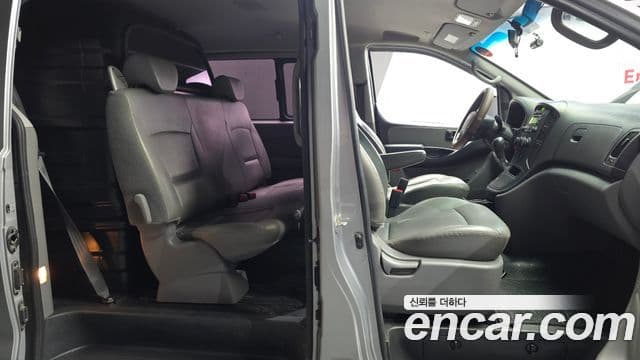 Hyundai Grand Starex CVX Deluxe, 2014 10