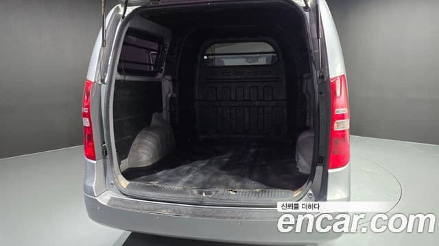 Hyundai Grand Starex CVX Deluxe, 2014 20