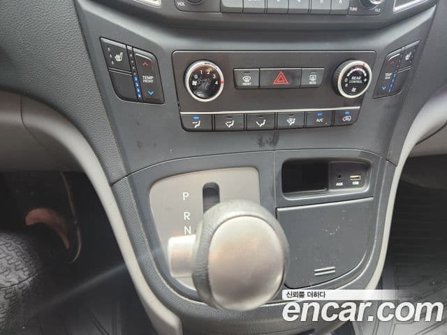 Hyundai Grand Starex Smart, 2017 15