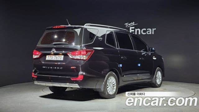 KG모빌리티(SsangYong) Korando 투리스모 4WD TX 9인승, 2019 2