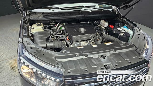 KG모빌리티(SsangYong) Korando 투리스모 4WD TX 9인승, 2019 6