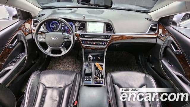 Hyundai Aslan Modern, 2015 7