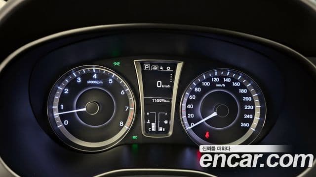 Hyundai Aslan Modern, 2015 8