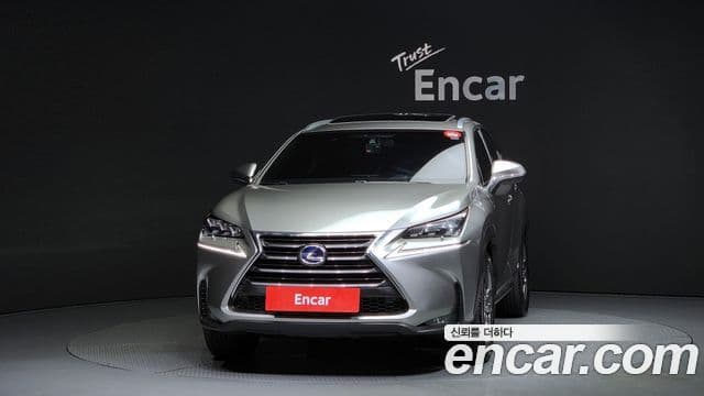 Lexus NX300h Supreme, 2017 3