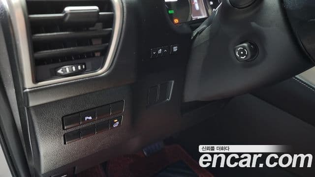 Lexus NX300h Supreme, 2017 17