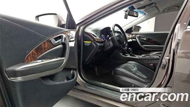 Hyundai Aslan Modern, 2016 10