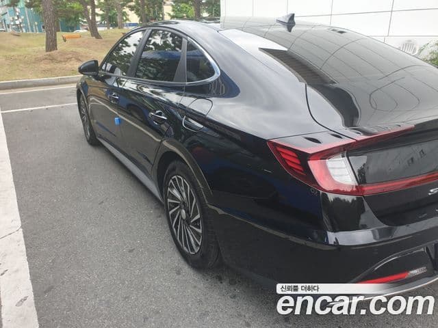 Hyundai Sonata гибрид (DN8) Inspiration, 2022 3
