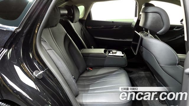 Genesis G80 (RG3) бензин 3.5 турбо 2WD, 2023 11