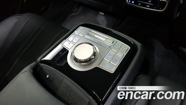 Genesis G80 (RG3) бензин 3.5 турбо 2WD, 2023 18