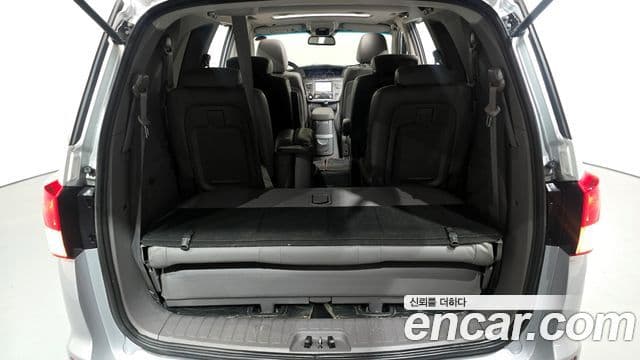 KG모빌리티(SsangYong) Korando 투리스모 4WD RT 9인승, 2015 20