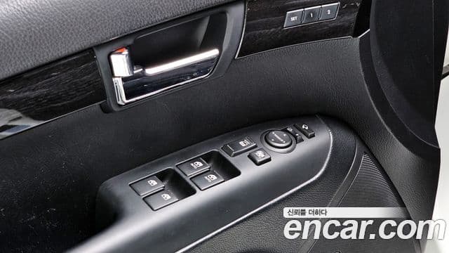 Kia Mohave 4WD KV300, 2015 17