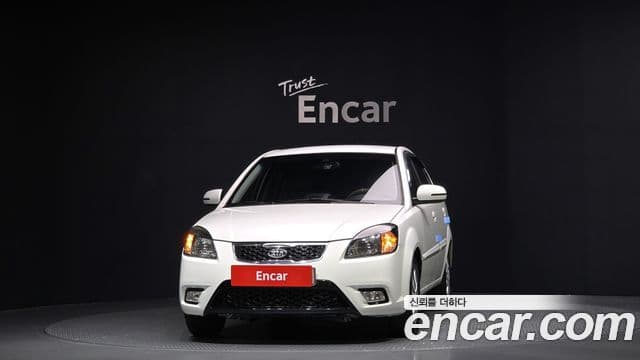 Kia Pride(новый кузов / новое поколение) 4DR 1.6 CVVT SLX, 2010 3