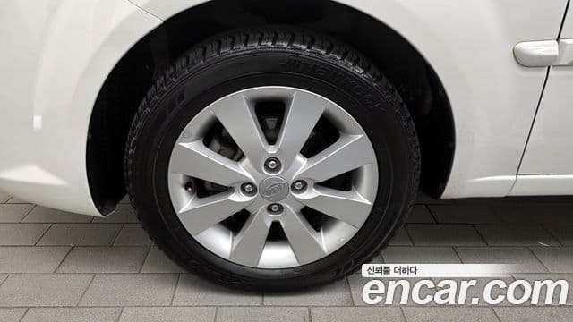 Kia Pride(новый кузов / новое поколение) 4DR 1.6 CVVT SLX, 2010 все фото